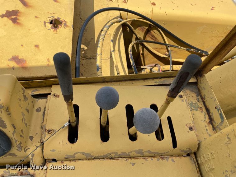 image for item MR9321 1978 Caterpillar 613B  elevating scraper