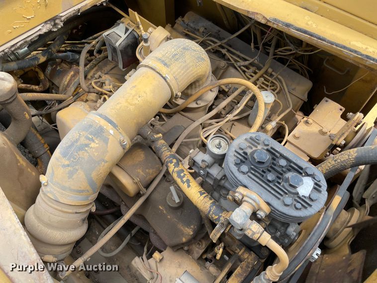 image for item MR9321 1978 Caterpillar 613B  elevating scraper