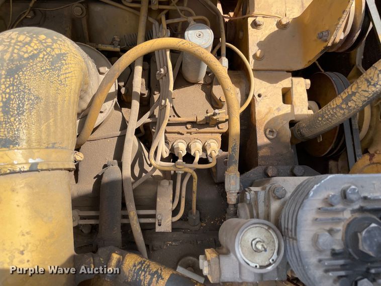 image for item MR9321 1978 Caterpillar 613B  elevating scraper