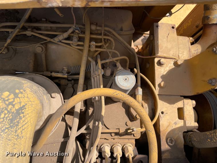 image for item MR9321 1978 Caterpillar 613B  elevating scraper