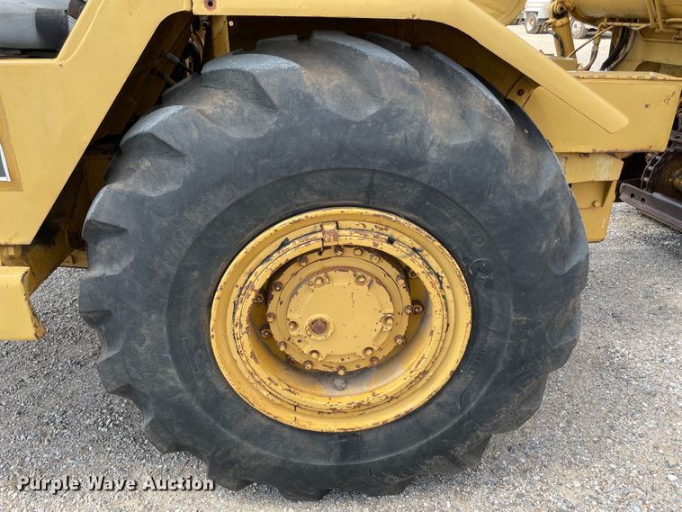 image for item MR9321 1978 Caterpillar 613B  elevating scraper