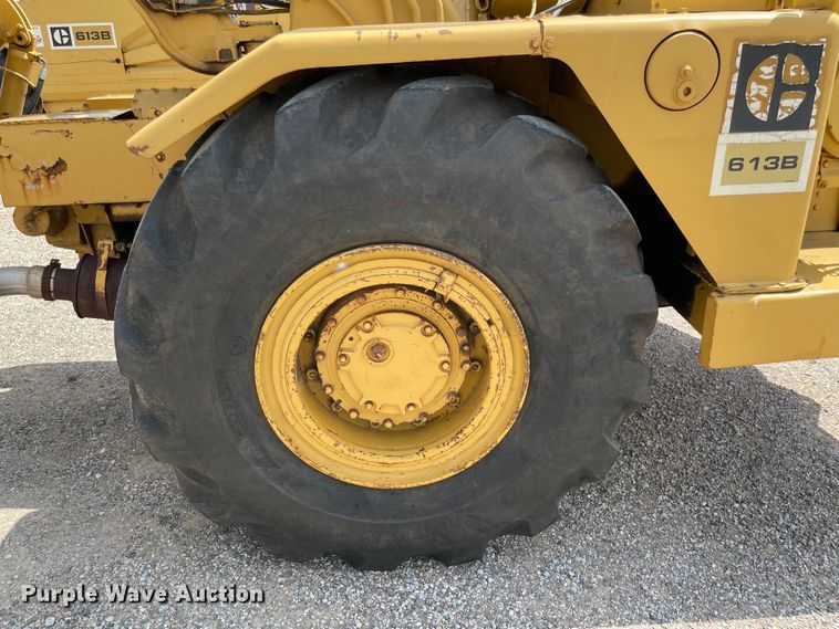 image for item MR9321 1978 Caterpillar 613B  elevating scraper