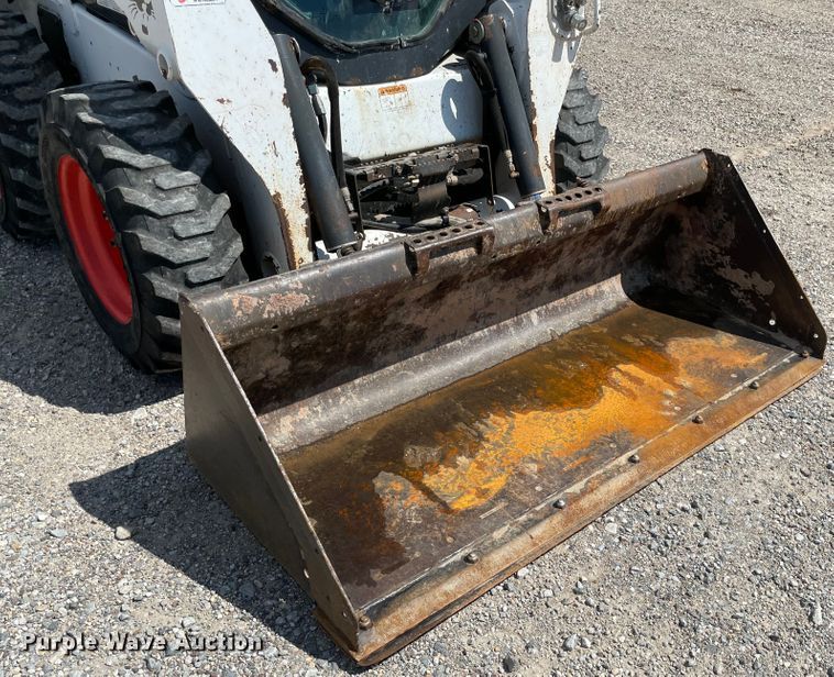 image for item MR9322 2013 Bobcat S590  skid steer loader