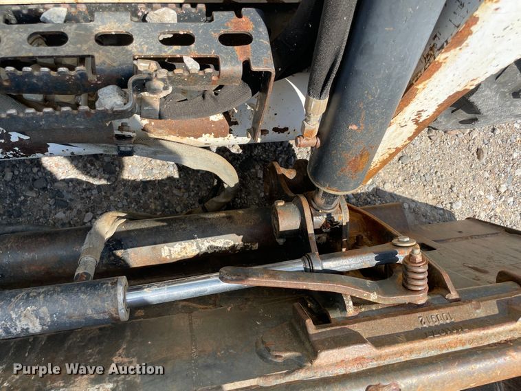 image for item MR9322 2013 Bobcat S590  skid steer loader