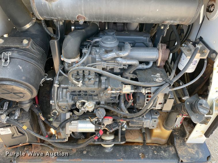 image for item MR9322 2013 Bobcat S590  skid steer loader