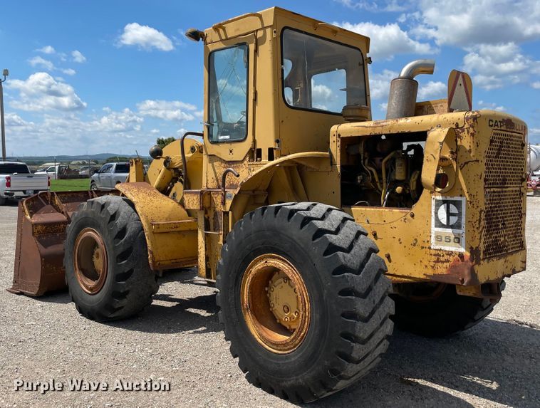 image for item MR9324 1972 Caterpillar 950  wheel loader