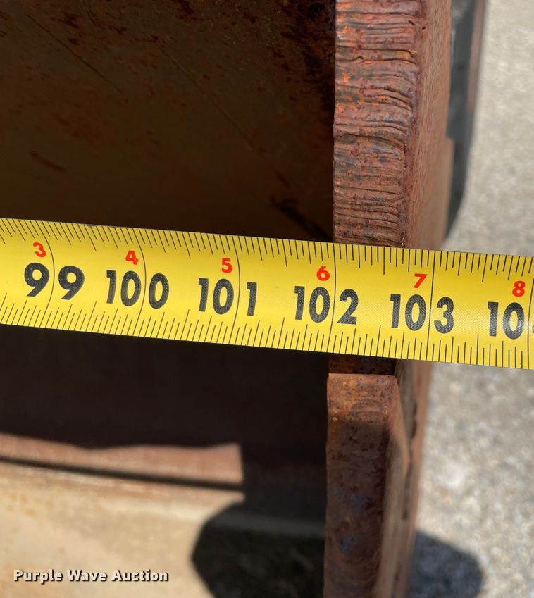 image for item MR9324 1972 Caterpillar 950  wheel loader