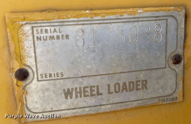 image for item MR9324 1972 Caterpillar 950  wheel loader