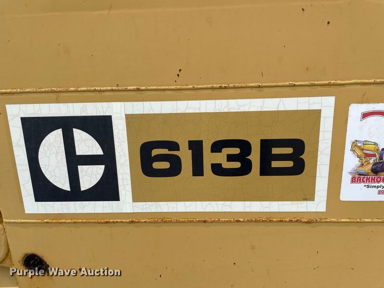 image for item MR9325 1977 Caterpillar 613B  elevating scraper