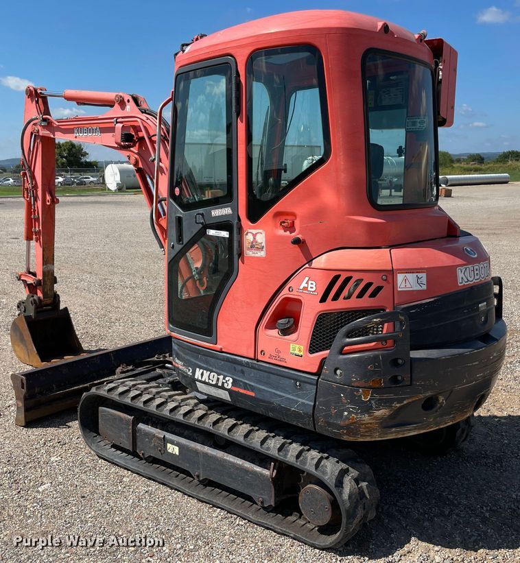 image for item MR9326 2013 Kubota KX91-3 Super Series 2  mini excavator