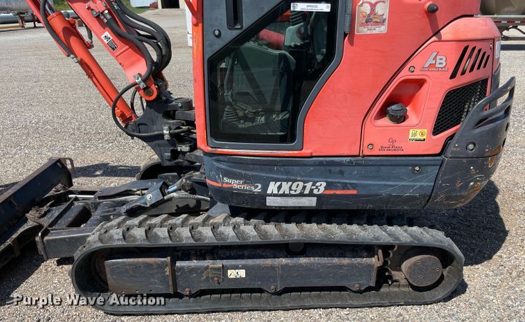 image for item MR9326 2013 Kubota KX91-3 Super Series 2  mini excavator