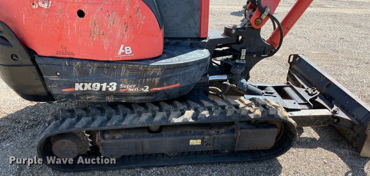 image for item MR9326 2013 Kubota KX91-3 Super Series 2  mini excavator