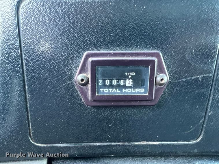 image for item MR9824 2000 Ford F750 Super Duty XL  dump truck