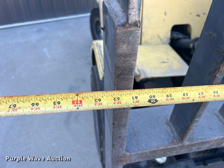 image for item MR9829 Hyster H89XM  forklift