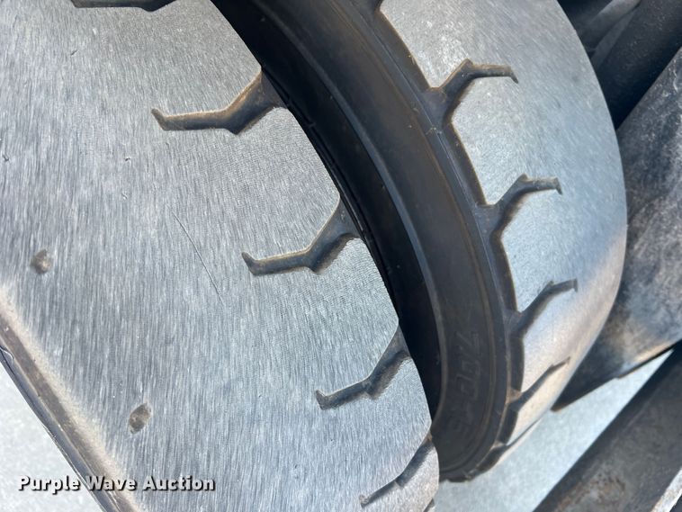 image for item MR9829 Hyster H89XM  forklift