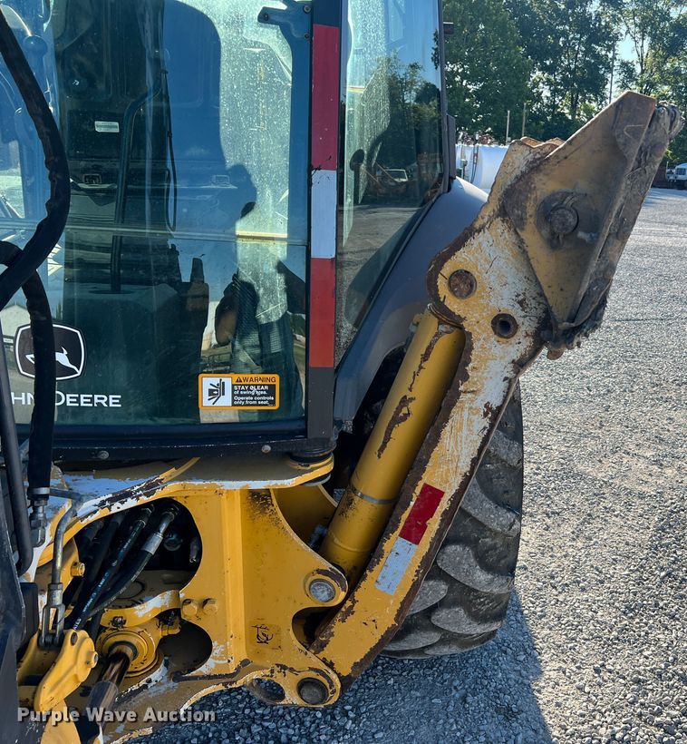 image for item MR9844 2014 John Deere 310SK  backhoe