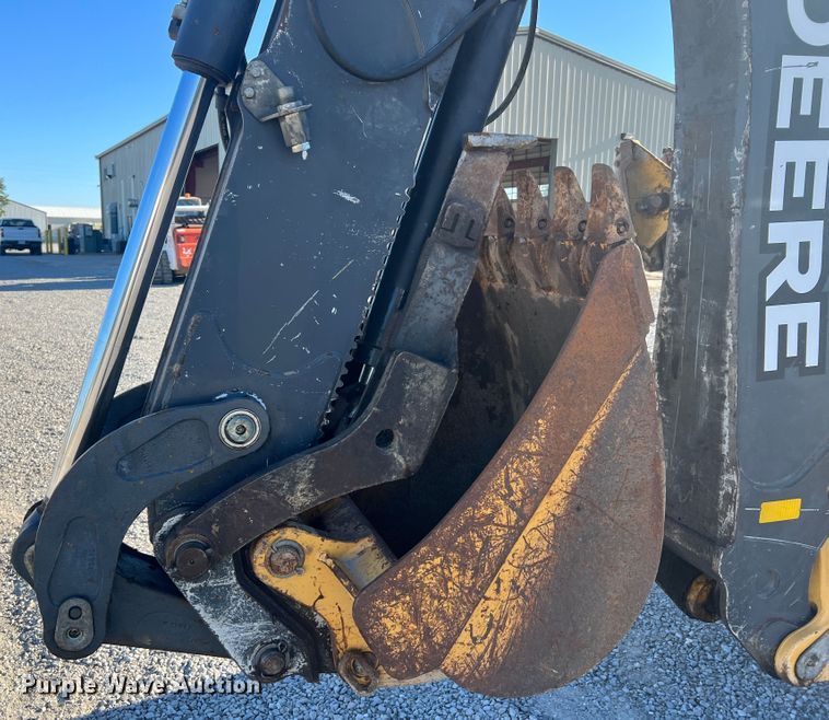 image for item MR9844 2014 John Deere 310SK  backhoe