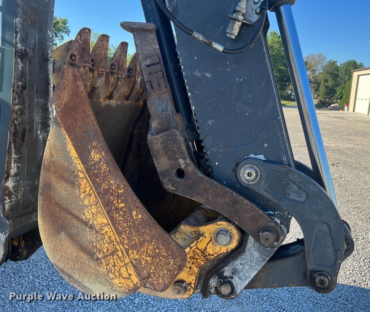 image for item MR9844 2014 John Deere 310SK  backhoe