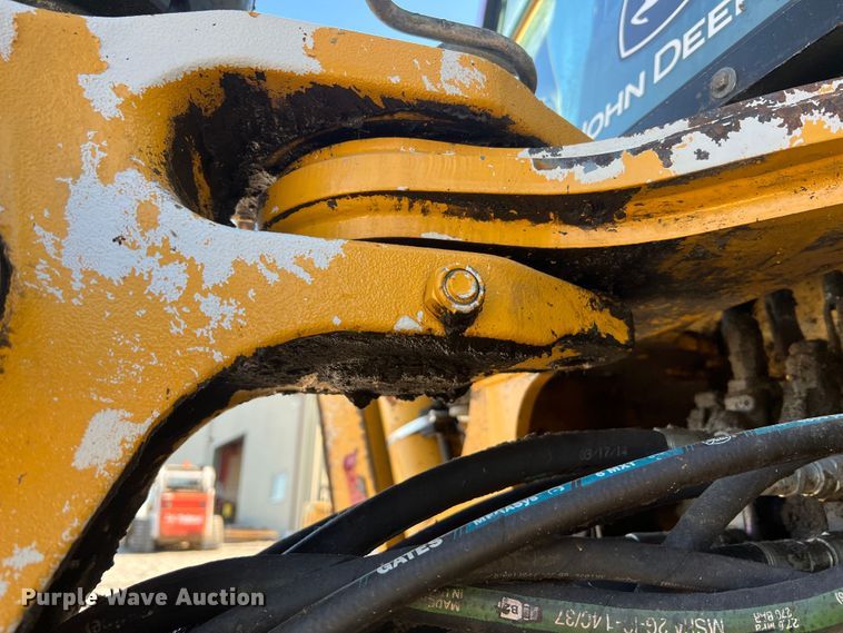 image for item MR9844 2014 John Deere 310SK  backhoe