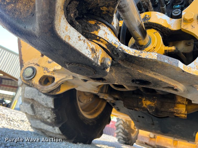 image for item MR9844 2014 John Deere 310SK  backhoe