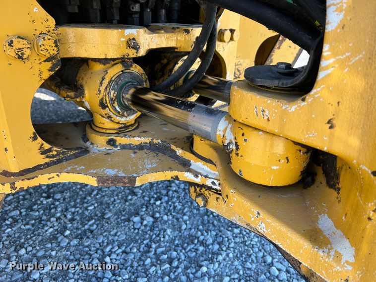 image for item MR9844 2014 John Deere 310SK  backhoe