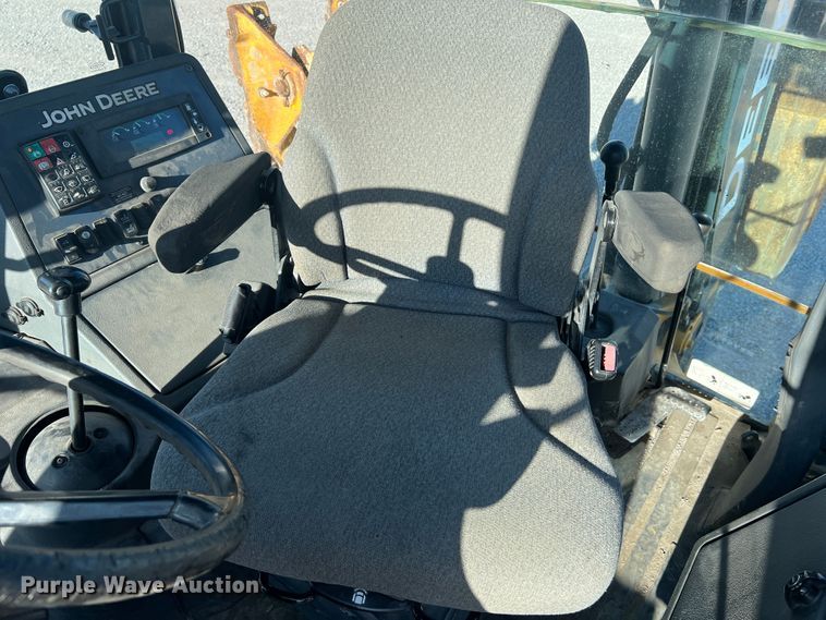 image for item MR9844 2014 John Deere 310SK  backhoe