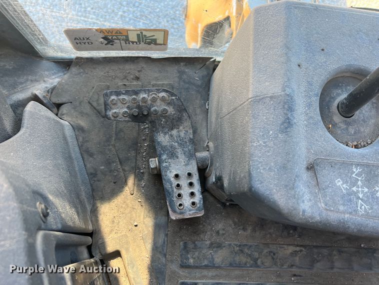 image for item MR9844 2014 John Deere 310SK  backhoe