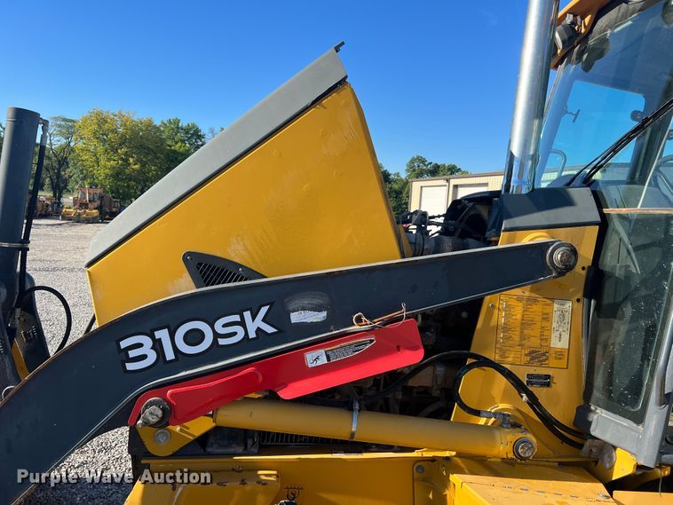 image for item MR9844 2014 John Deere 310SK  backhoe