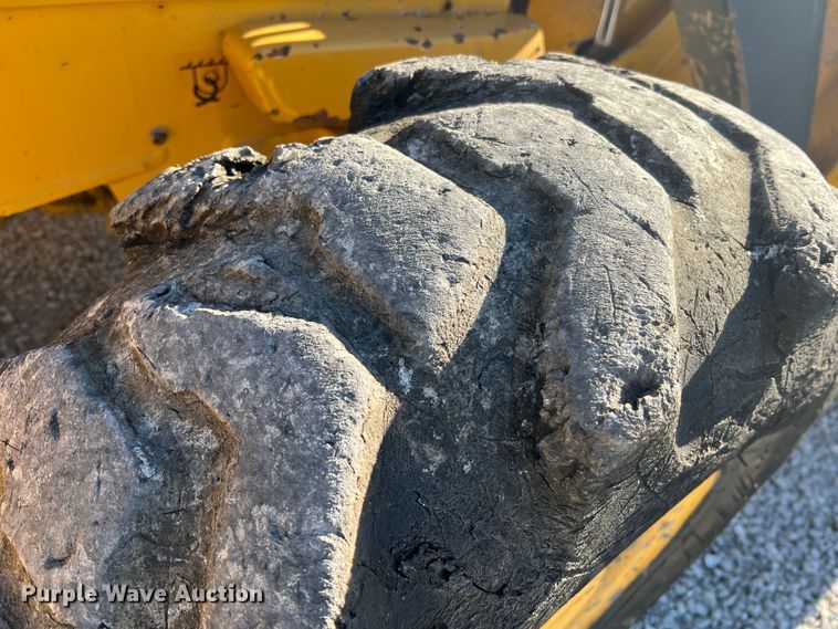 image for item MR9844 2014 John Deere 310SK  backhoe