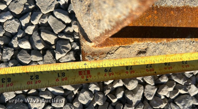 image for item MR9845 2009 Bobcat T320  tracked skid steer loader