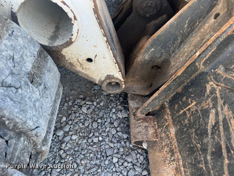 image for item MR9845 2009 Bobcat T320  tracked skid steer loader