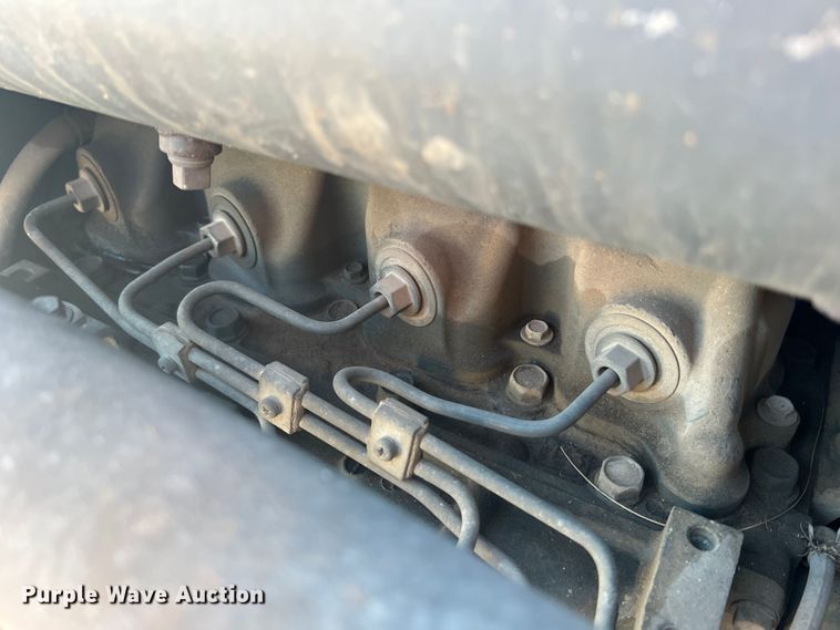 image for item MR9845 2009 Bobcat T320  tracked skid steer loader