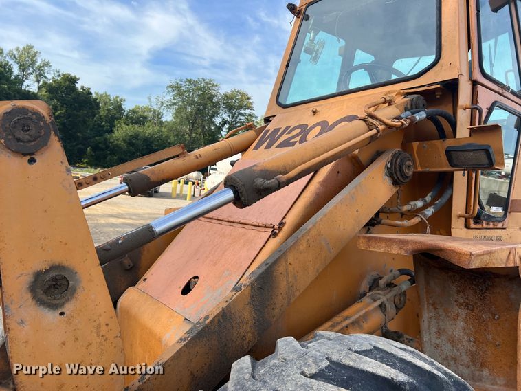 image for item MR9851 Case W20C  wheel loader