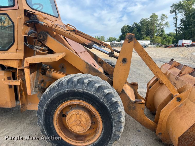 image for item MR9851 Case W20C  wheel loader