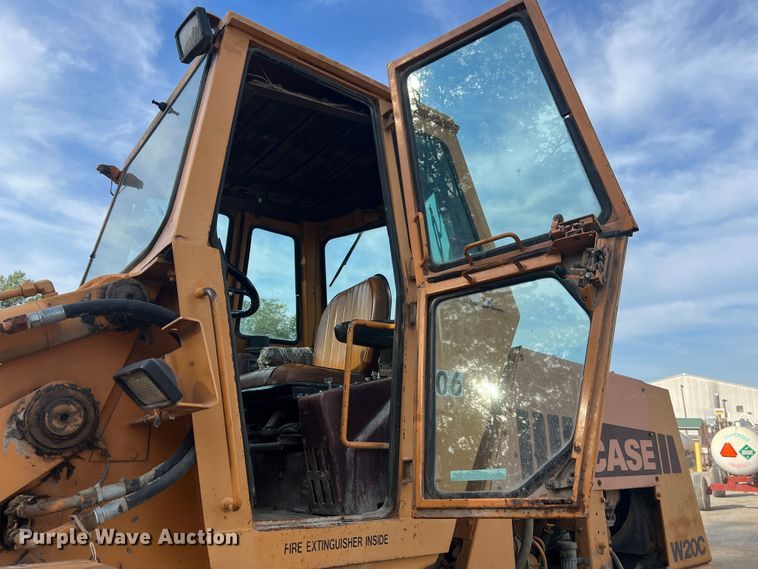 image for item MR9851 Case W20C  wheel loader