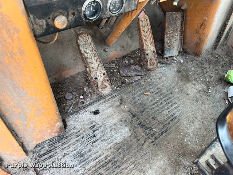 image for item MR9851 Case W20C  wheel loader