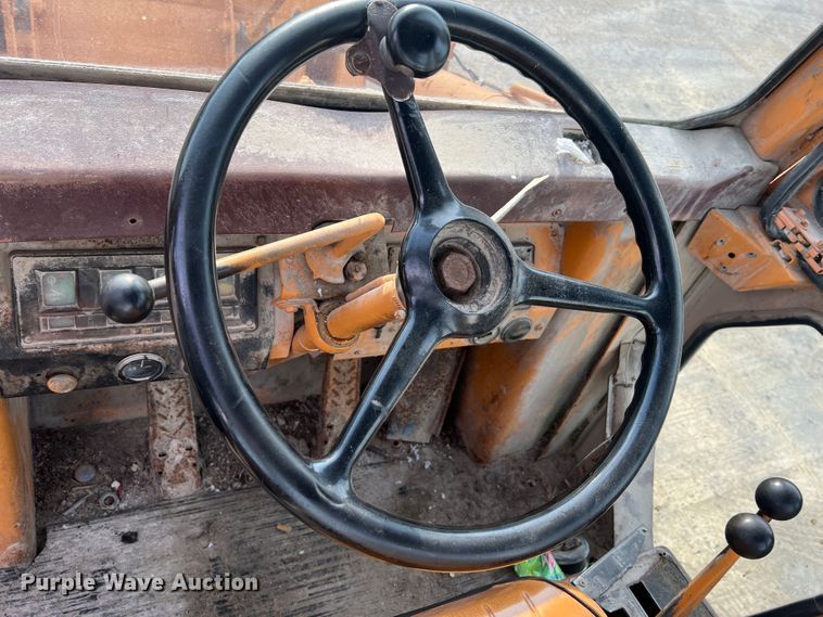 image for item MR9851 Case W20C  wheel loader