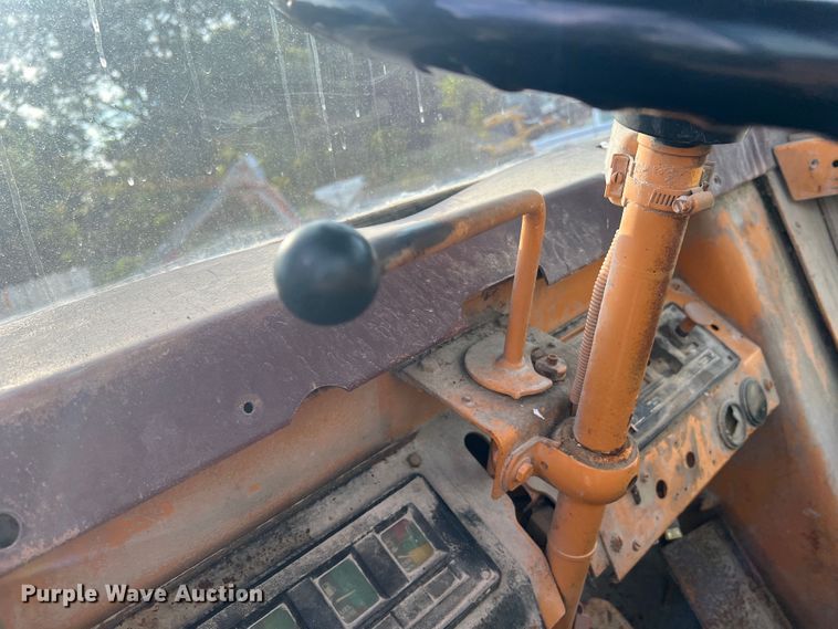 image for item MR9851 Case W20C  wheel loader