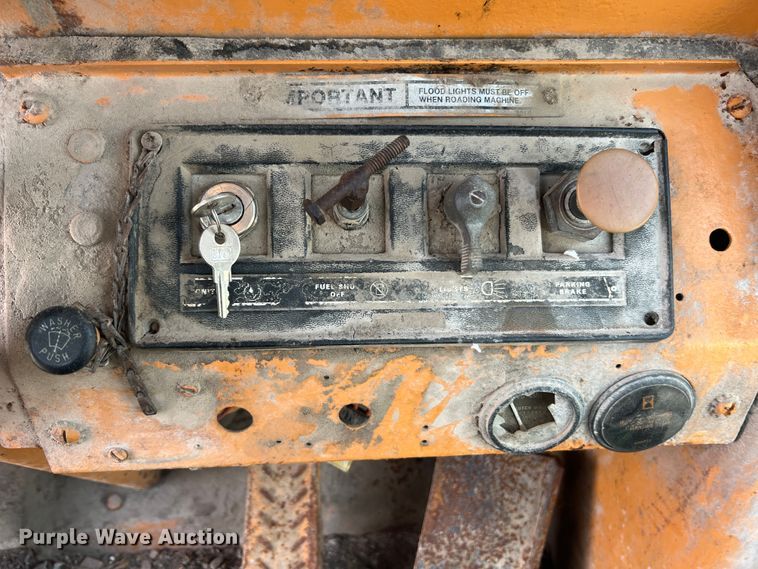 image for item MR9851 Case W20C  wheel loader