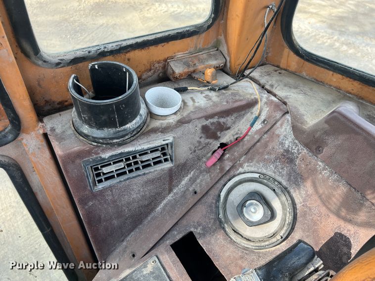 image for item MR9851 Case W20C  wheel loader