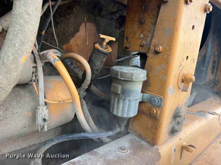 image for item MR9851 Case W20C  wheel loader