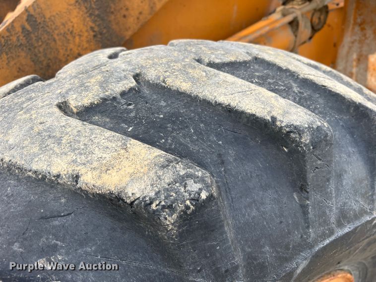 image for item MR9851 Case W20C  wheel loader