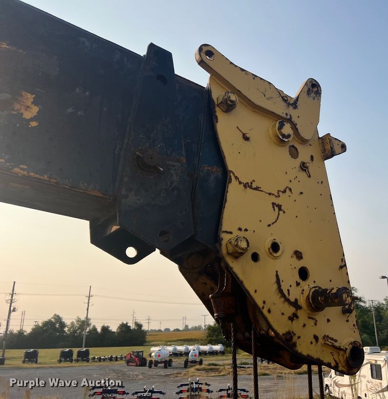 image for item MR9878 Drott 1800CC  crane