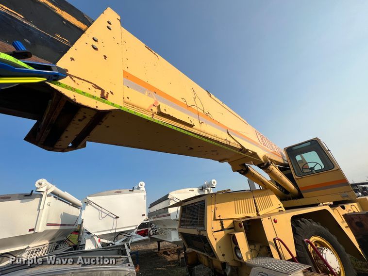 image for item MR9878 Drott 1800CC  crane