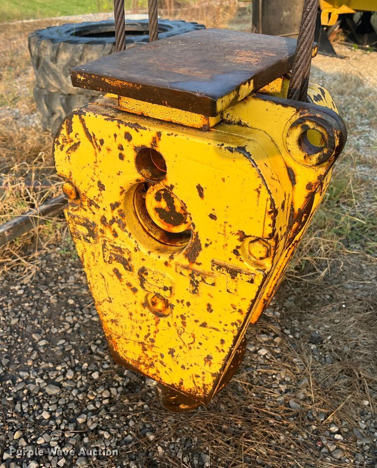 image for item MR9878 Drott 1800CC  crane