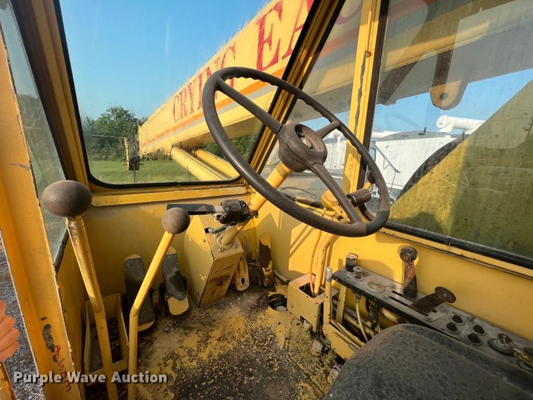 image for item MR9878 Drott 1800CC  crane