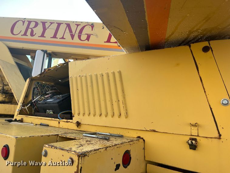 image for item MR9878 Drott 1800CC  crane