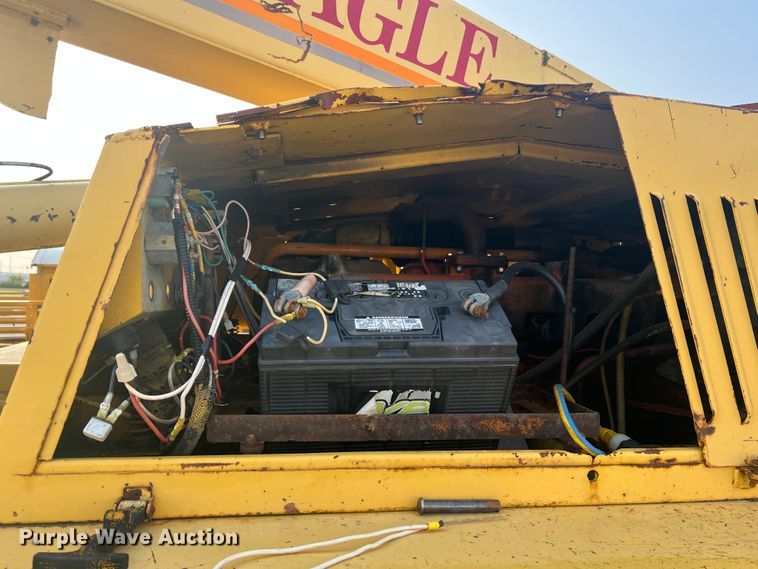 image for item MR9878 Drott 1800CC  crane