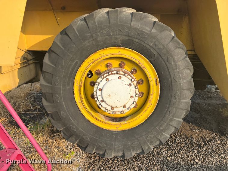 image for item MR9878 Drott 1800CC  crane