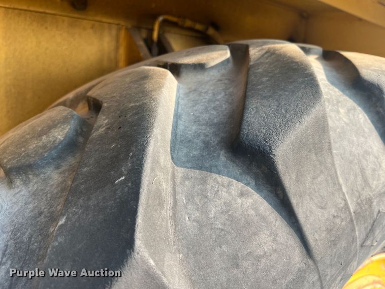 image for item MR9878 Drott 1800CC  crane